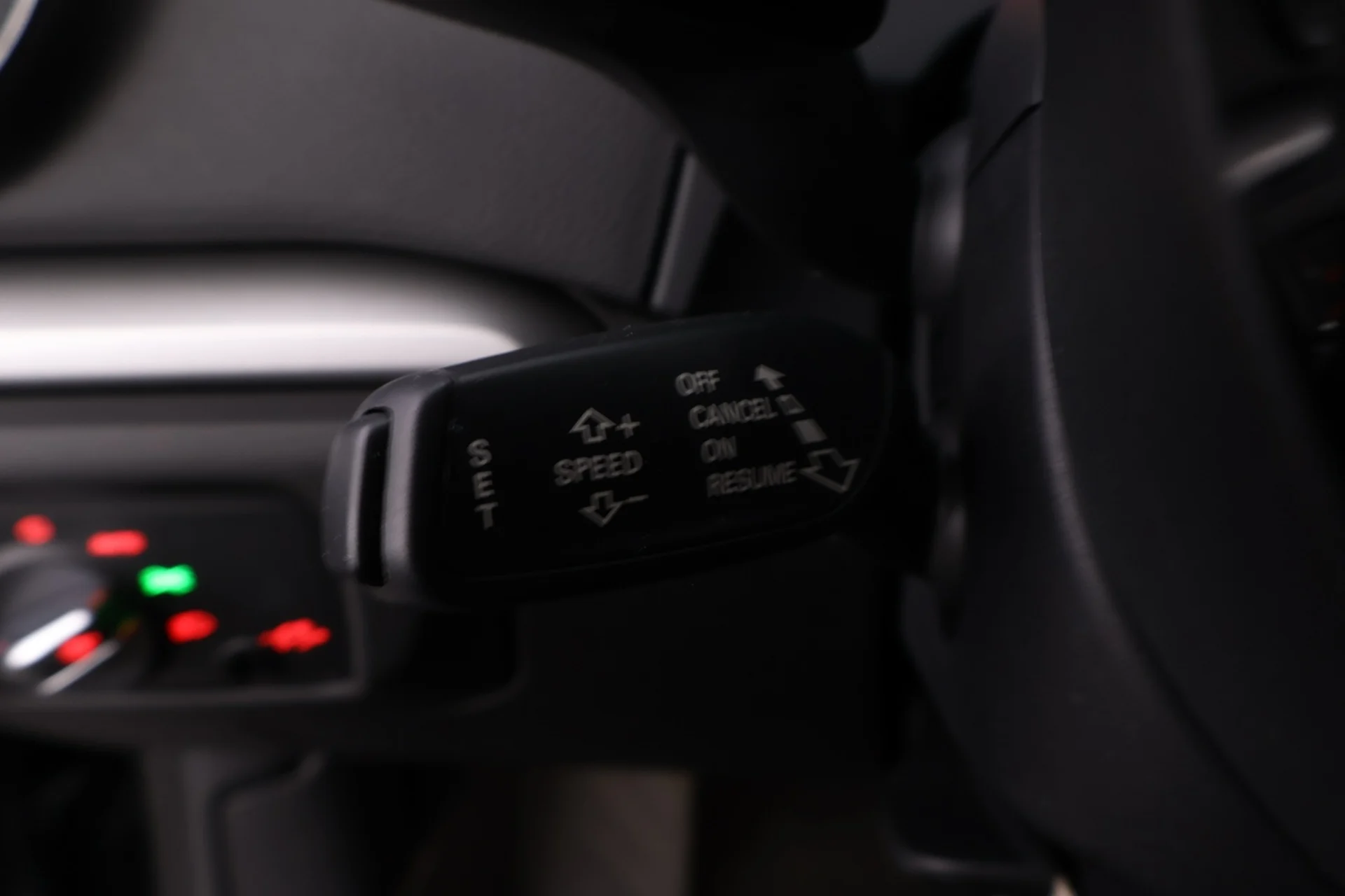 Car Image - 6jXDHOdEFJfKyHLxePbjDP