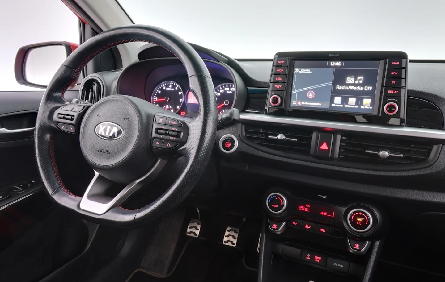 Car Image - 7qqm011qT616Z1F6Ieh76D