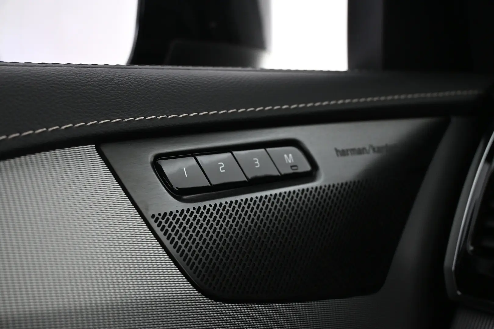 Car Image - 1AMuG9Je06uX0evOAEOkYc