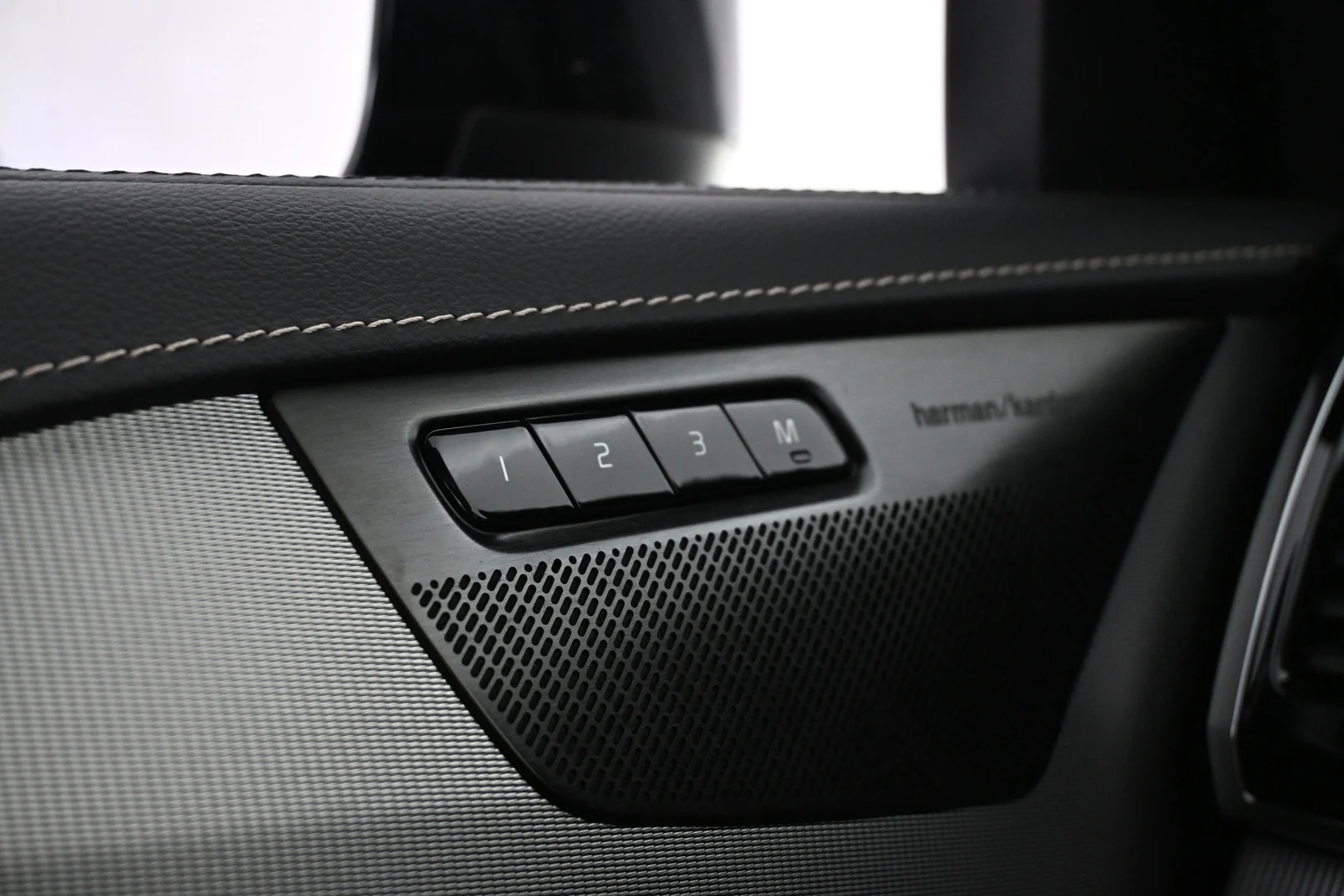 Car Image - 1AMuG9Je06uX0evOAEOkYc