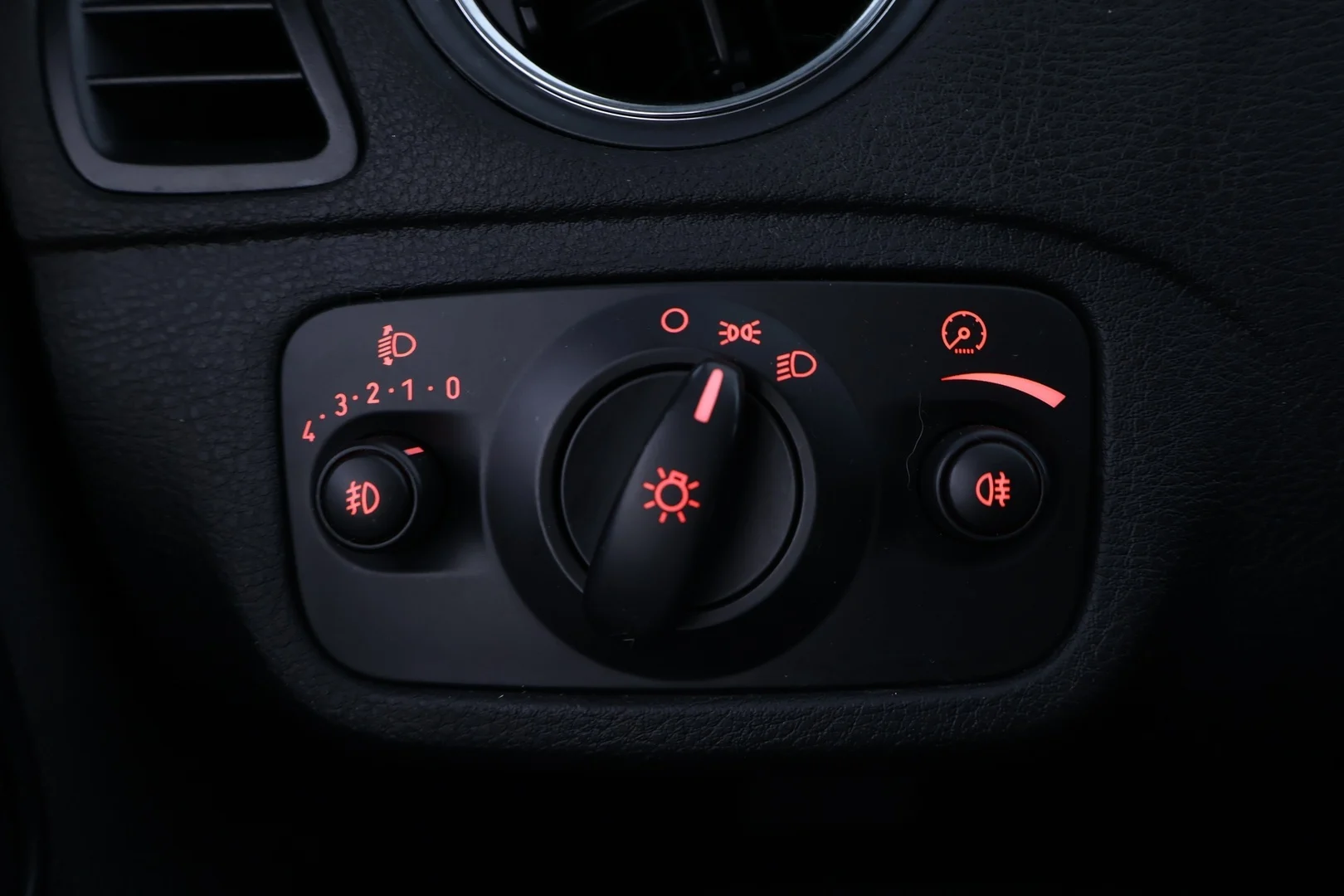 Car Image - 66ke3jZoav2xRwLmXjRZ3L