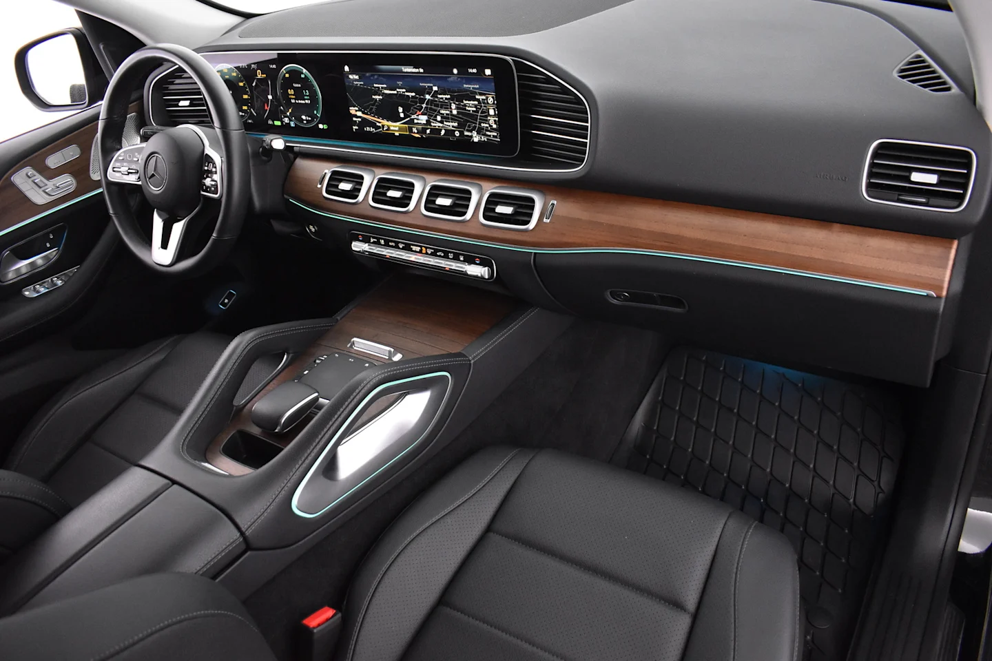 Car Image - 3yXzaTY9WhU3NcIvQtpD0T