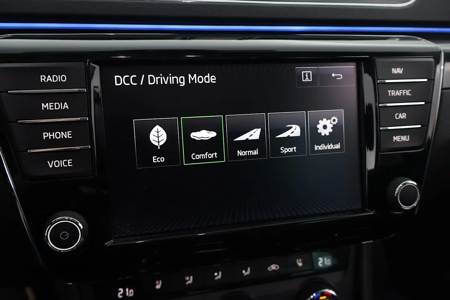 Car Image - 3Xb1gfBH5OfUhDmUNXWZVn