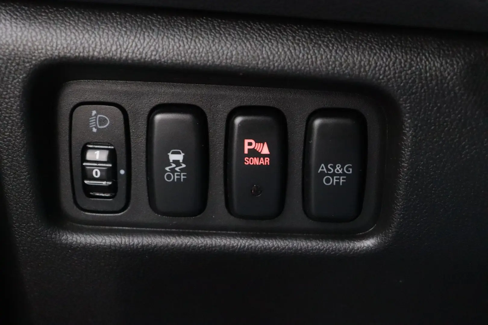 Car Image - G0R6qDSGzxASsr1DjJQzF