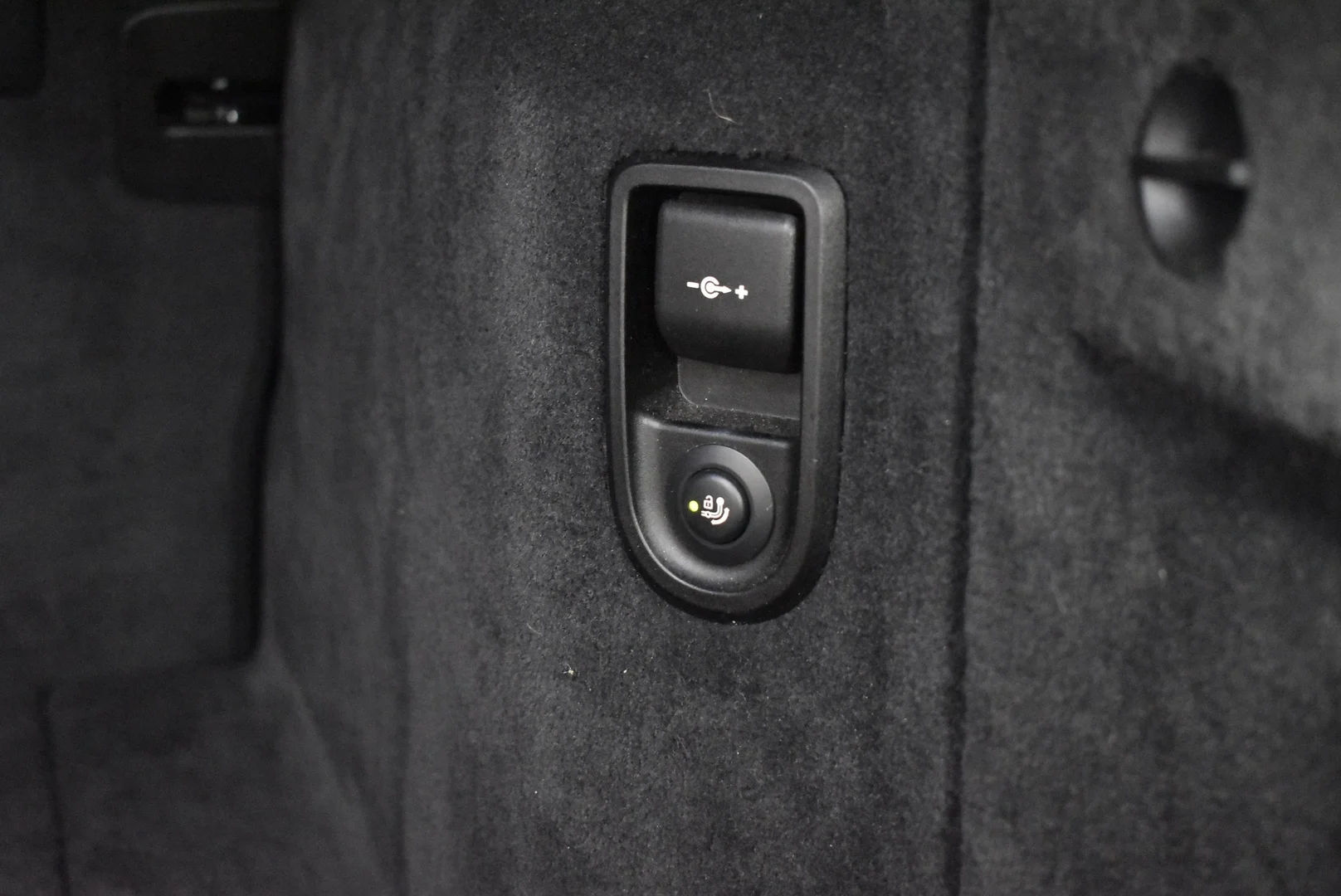 Car Image - 6rgs625wIgGzz7VM3TTKAj