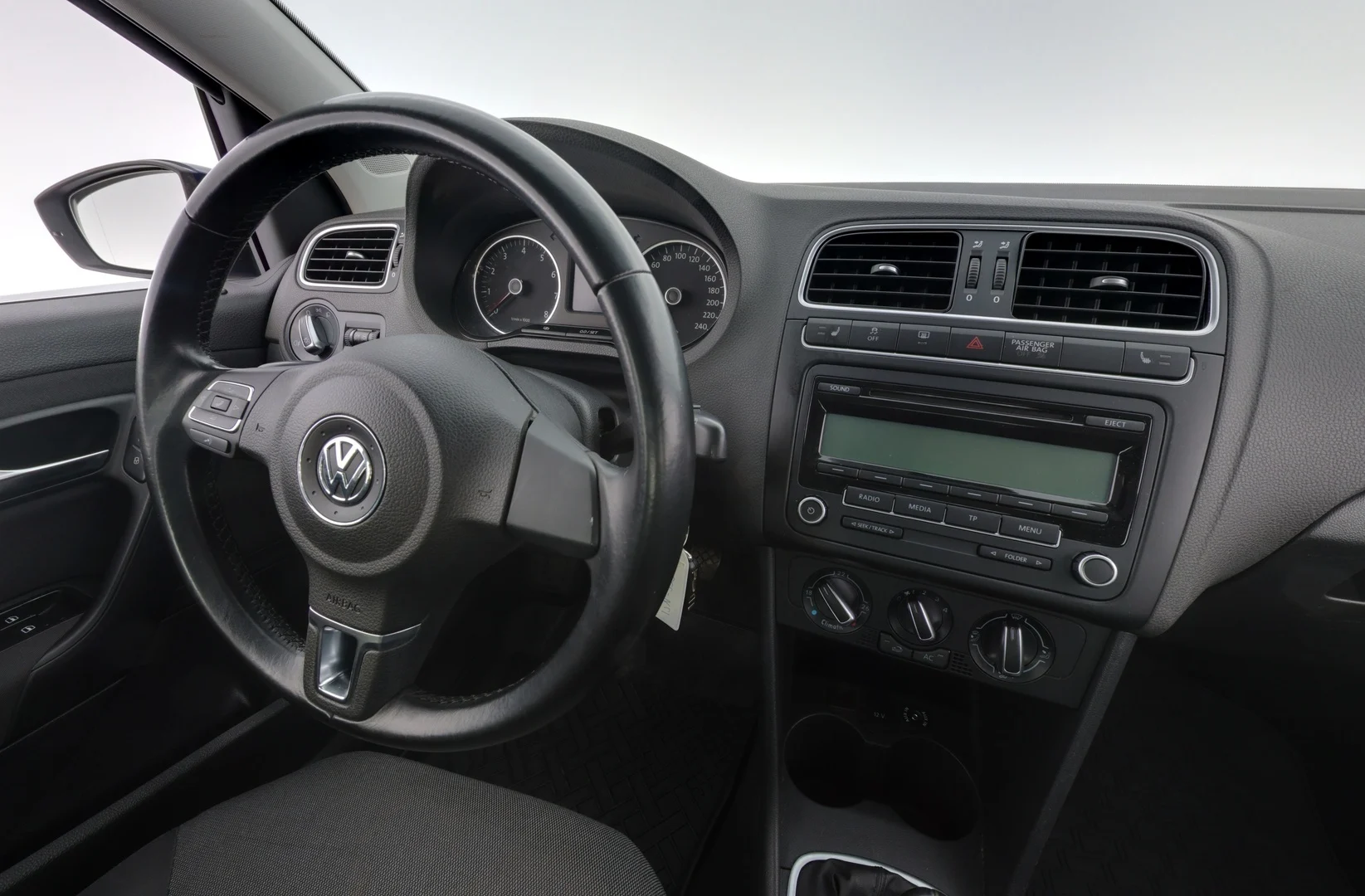 Car Image - s8QPh5m8pkCmLpuR5OpRp