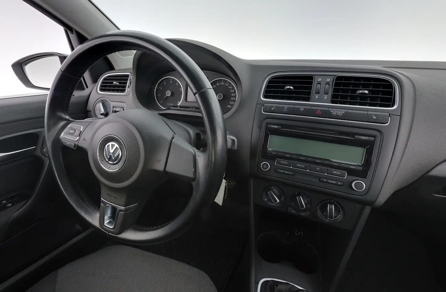 Car Image - s8QPh5m8pkCmLpuR5OpRp