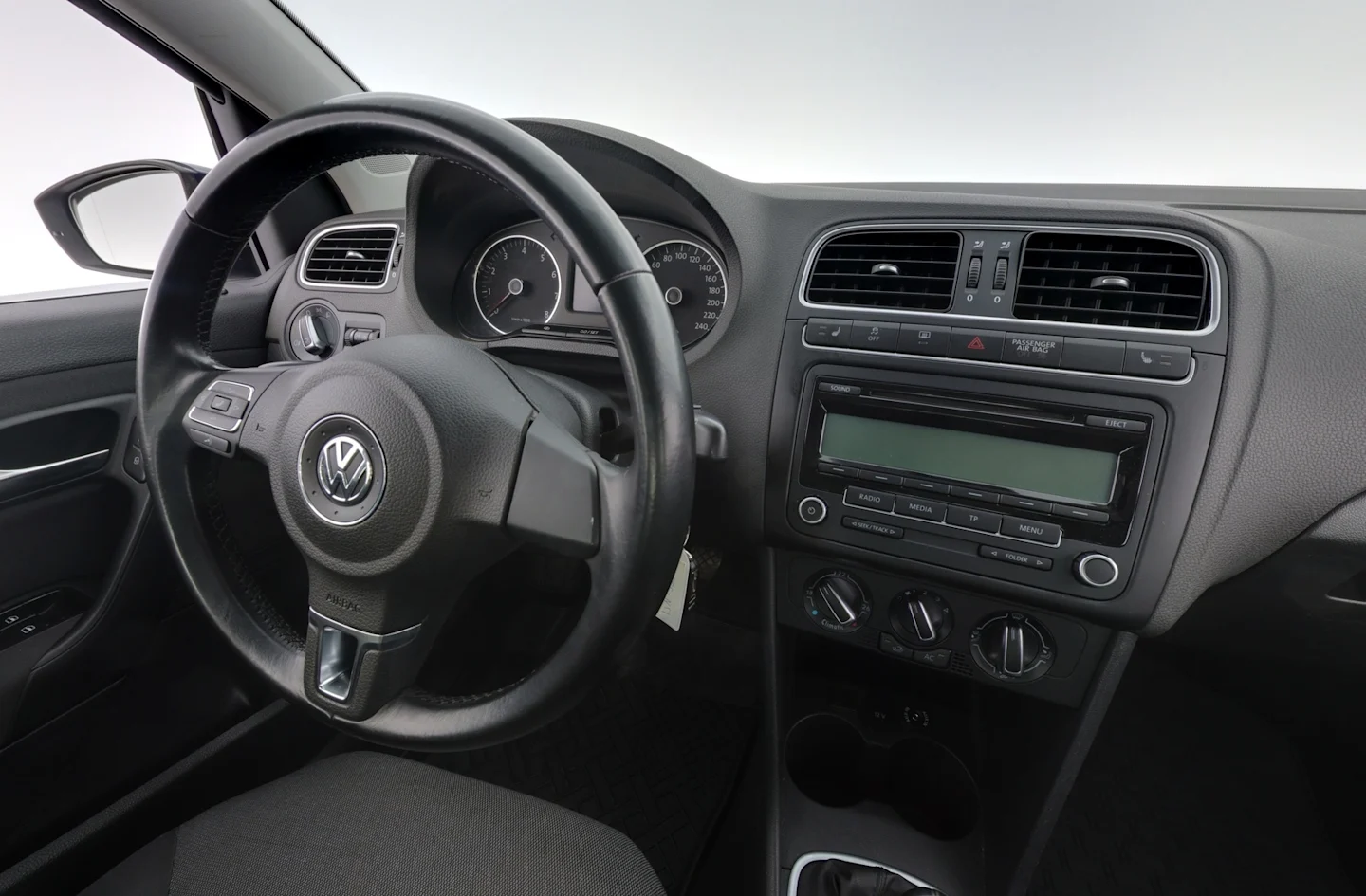 Car Image - s8QPh5m8pkCmLpuR5OpRp