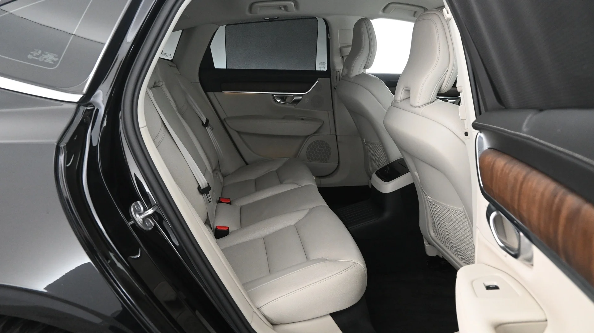 Car Image - aoEnRcrJ8agStMQy5ISAU