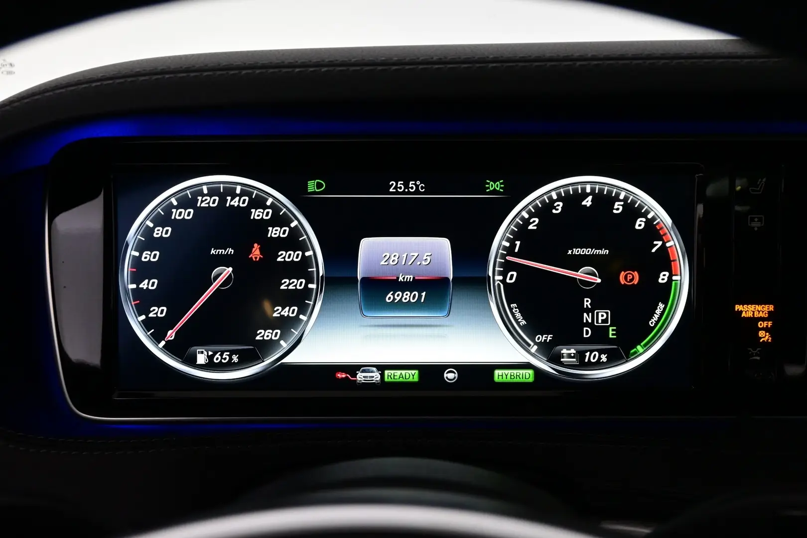 Car Image - 2D5pwRwp0TPwkIjVdKKqHT