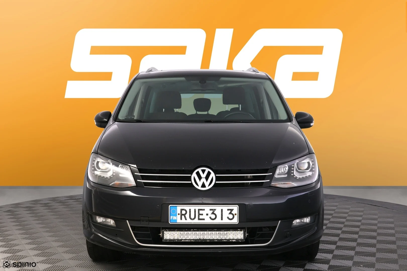 Car Image - q7E2zPZMD7lno2XxLv51q