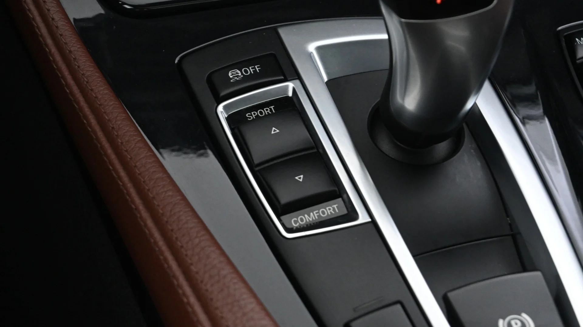 Car Image - 76frSSuOAhiDVE1KFDuAsd