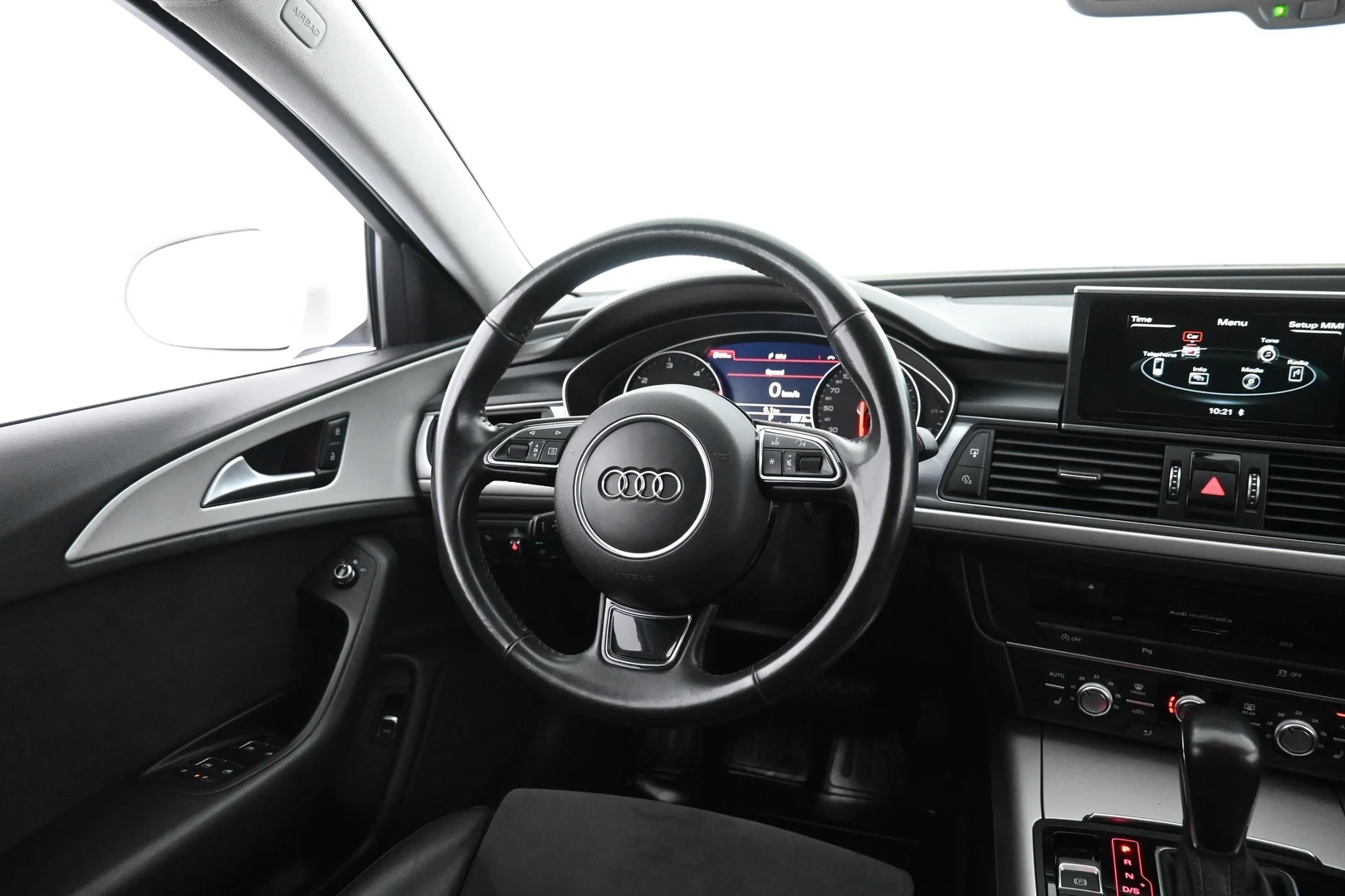 Car Image - 2M6WbS5v0Yo7MAR2w8GTmG