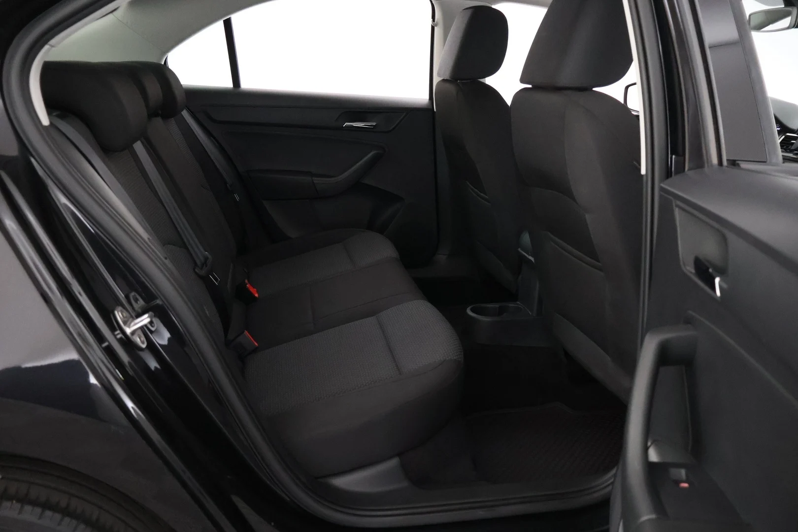Car Image - 4sxqvNCqpJUUz6jqQG4T43