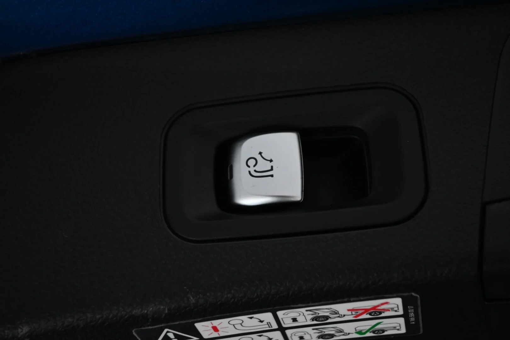 Car Image - 3sLk06tjJ4f1imHe6GzBog