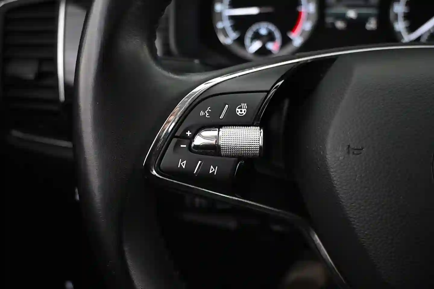 Car Image - 43jbylorwvF4qSghF8emRC