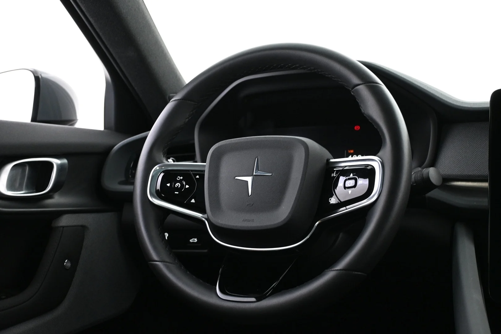 Car Image - IOUalGuZ8Gi34EUyOWxGq