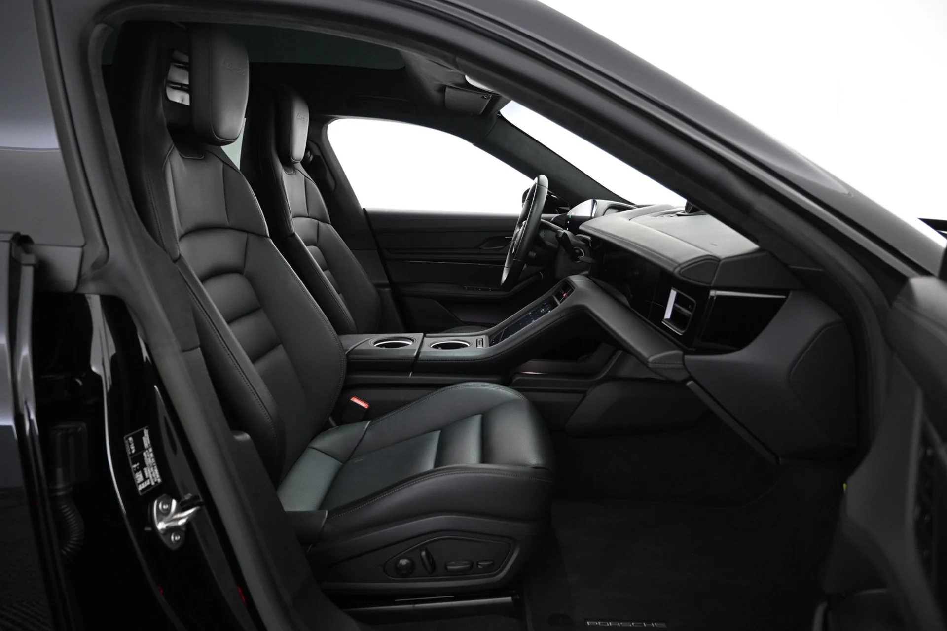 Car Image - 3EQv1fPO1BkHX18QO7Goam