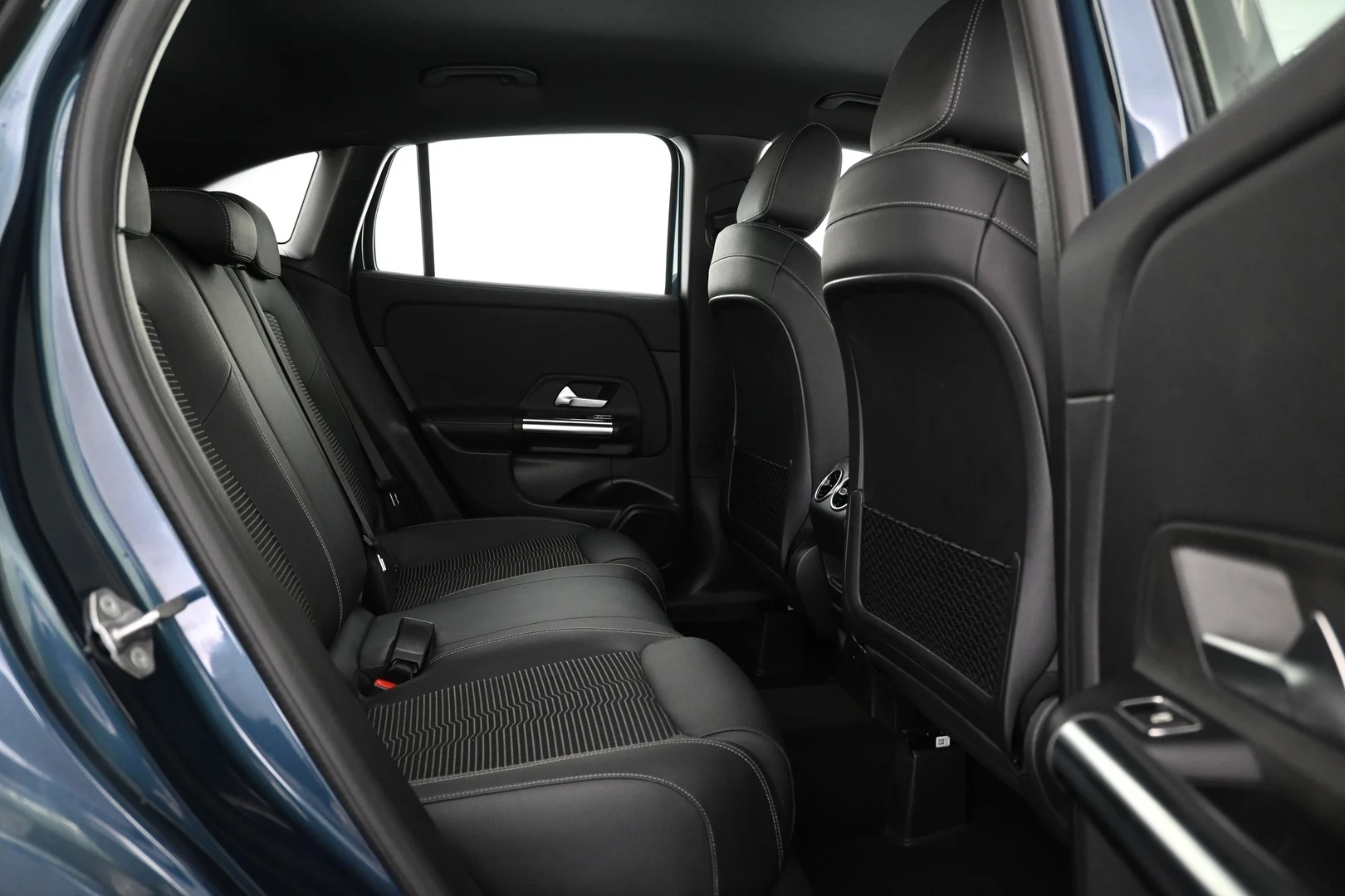 Car Image - 4fkVvDOmbSPS4yxpsF1776