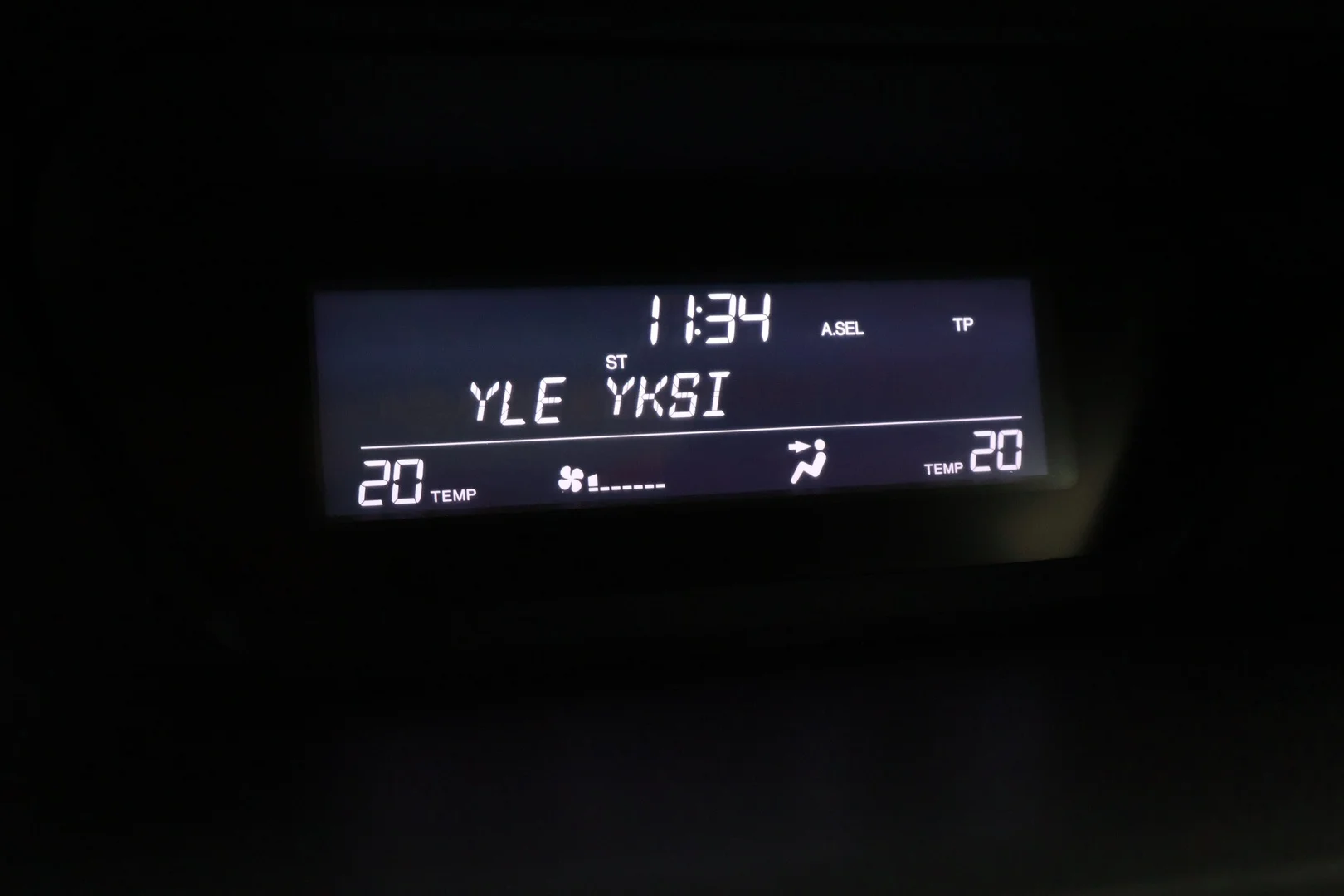 Car Image - 7m8C27Z6jibhzcOpkvnad9