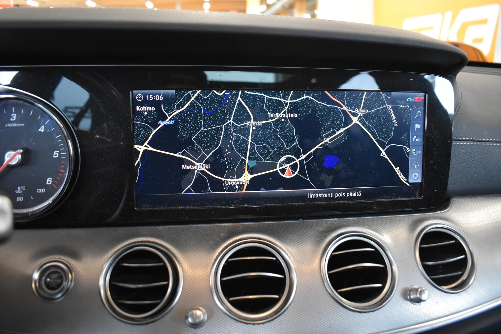 Car Image - 41R3Whn6GnzOTg6iBYbnC9