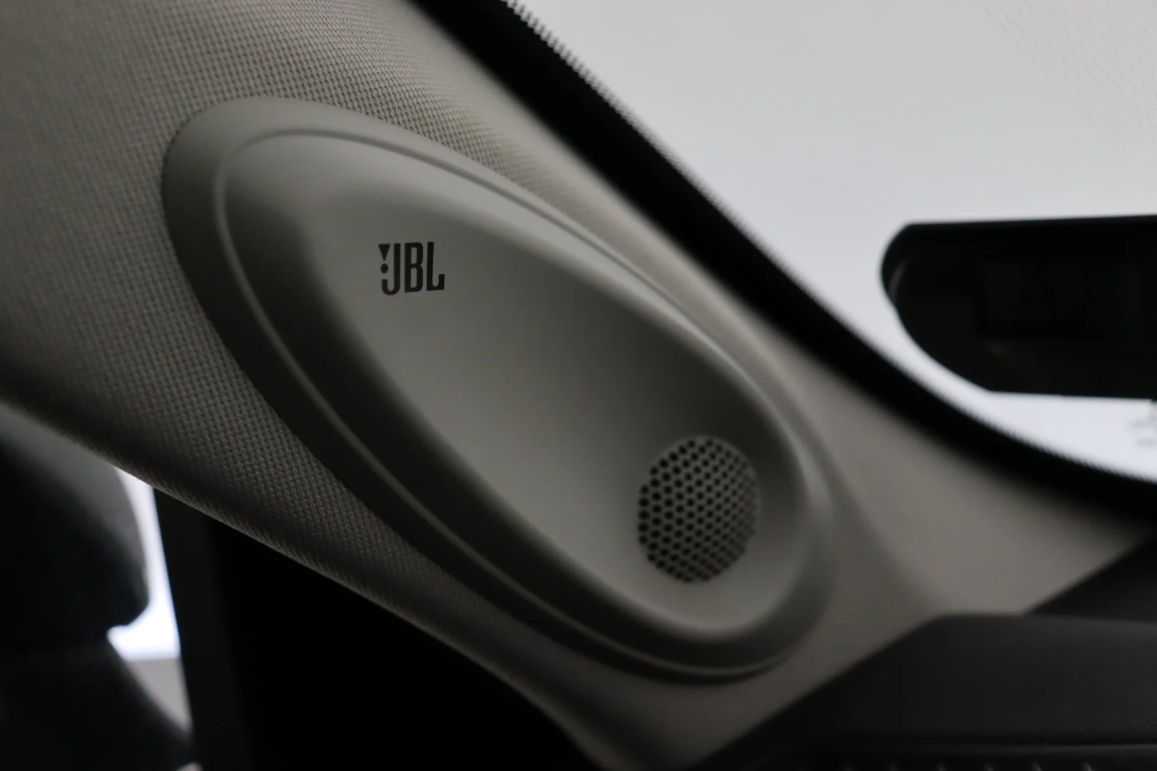 Car Image - 5gL9KyvvdvDW87riemua7H