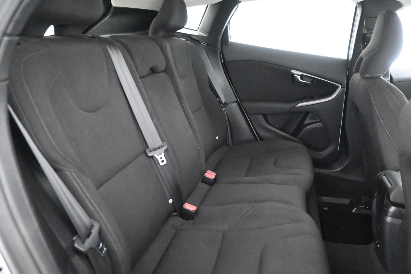 Car Image - 3mbiOmjdNILHF9fcxYU4xo