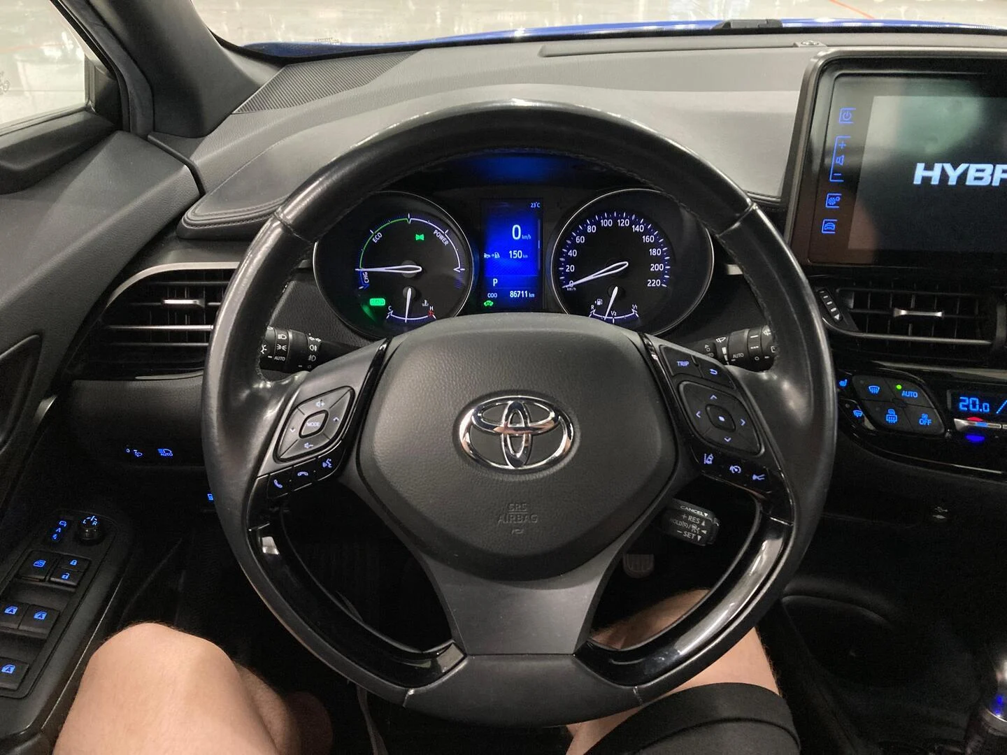 Car Image - 2Kdu3qQevlk2ZX845t9ruH