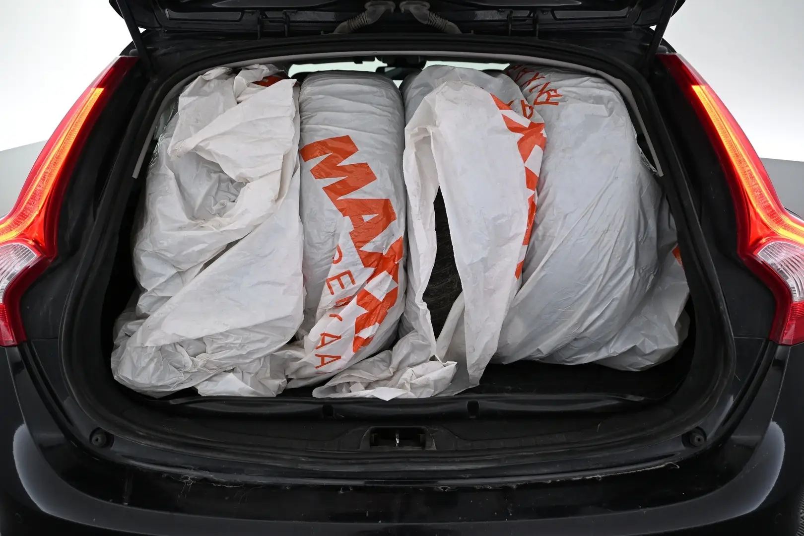 Car Image - 4aCBGtcX73nstpc8Sw7r1y