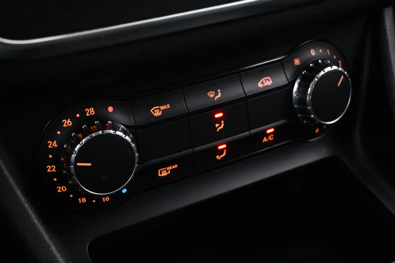 Car Image - 7ymMi03SbAgx9xkMzeZXl3