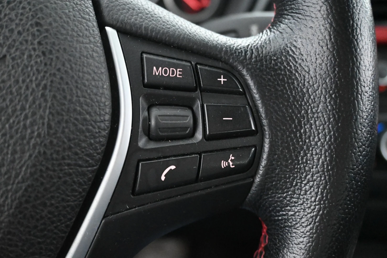 Car Image - 2JDSfqOdfpE4ILtM86kZ2T