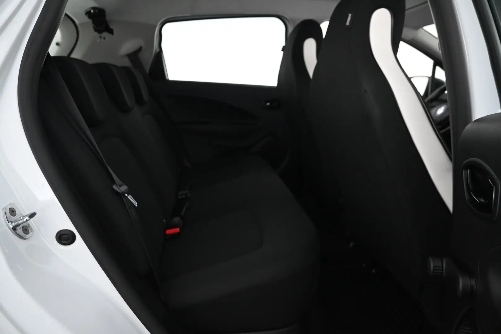 Car Image - 4qyBwgZnRXf71UEvsLZ6Xa
