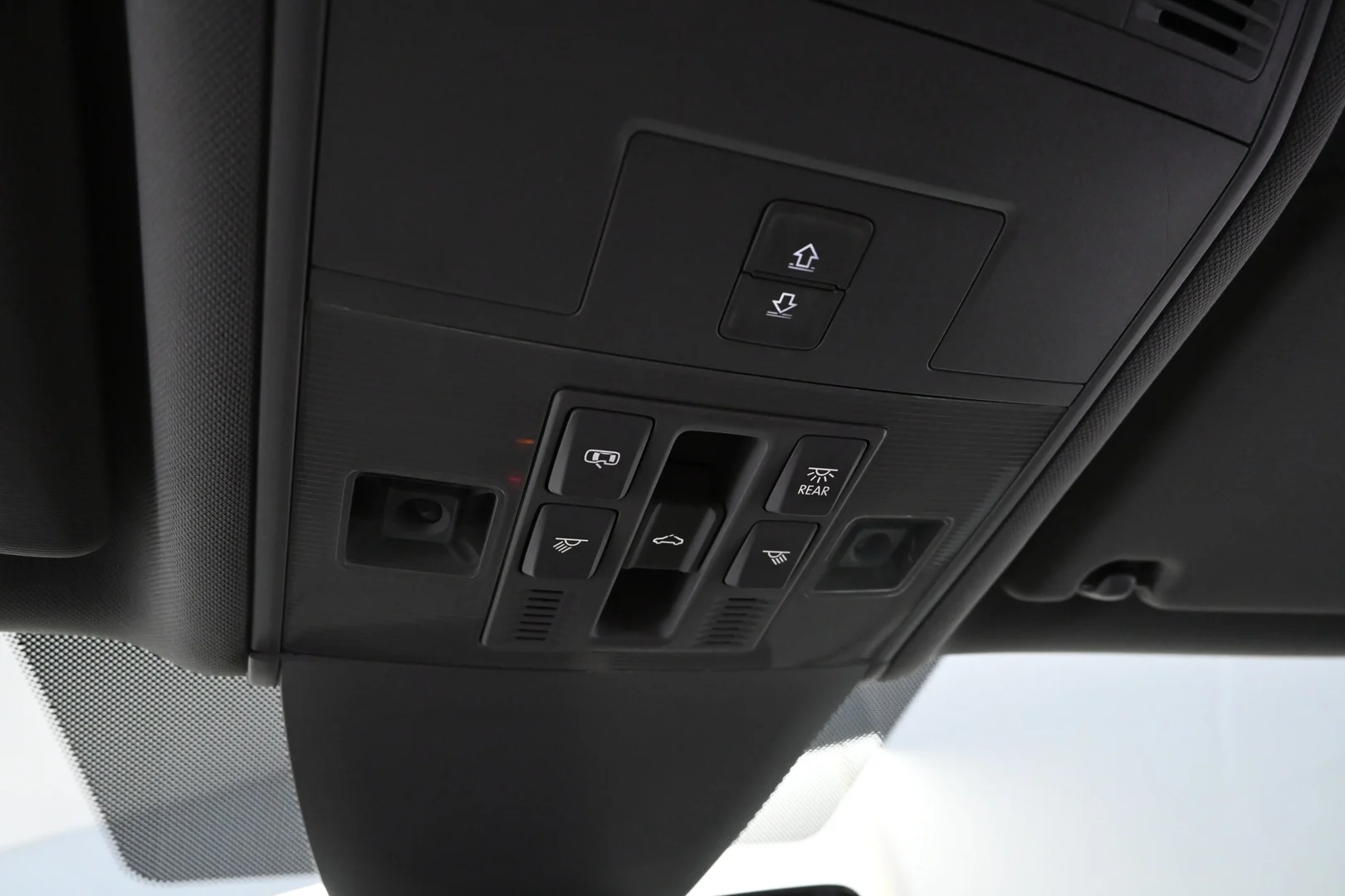 Car Image - GTwGz2JKguCMJp9QeG7Rc