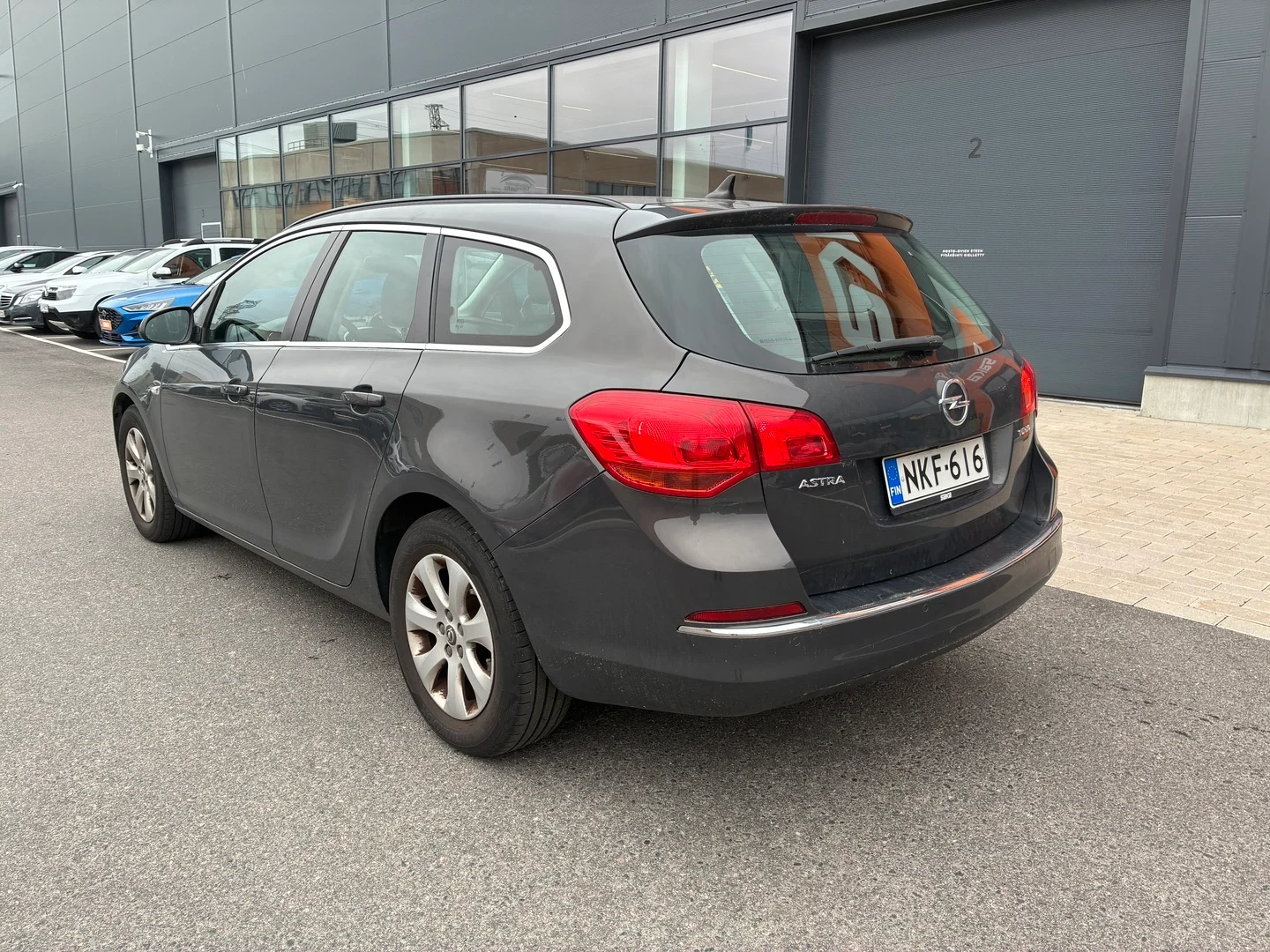 Car Image - Gtn3DDUUklp9sUbFPxS6Z