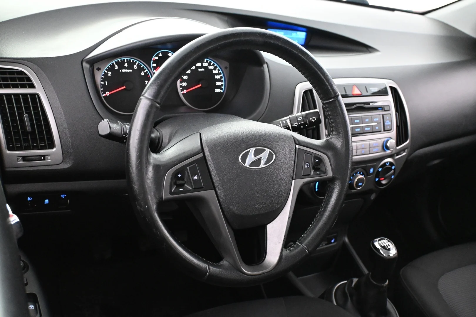 Car Image - 6MhAudfKfJvu0YsDvw4Kwy