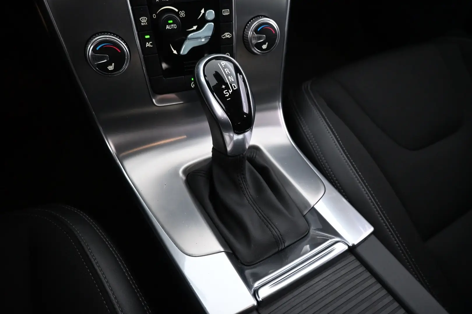 Car Image - 2shsRcaRdZ4ftcQpl9FL9F