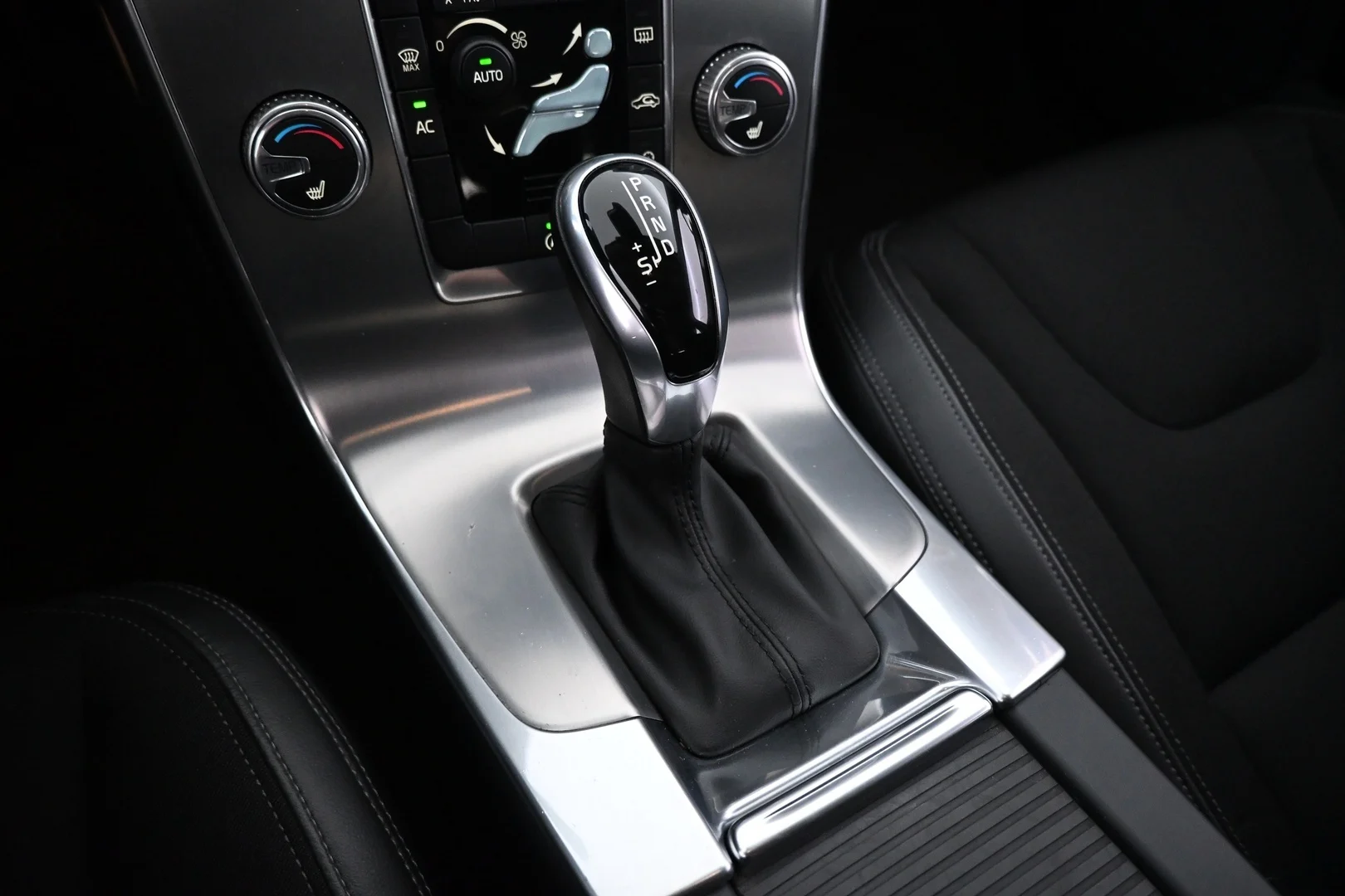 Car Image - 2shsRcaRdZ4ftcQpl9FL9F