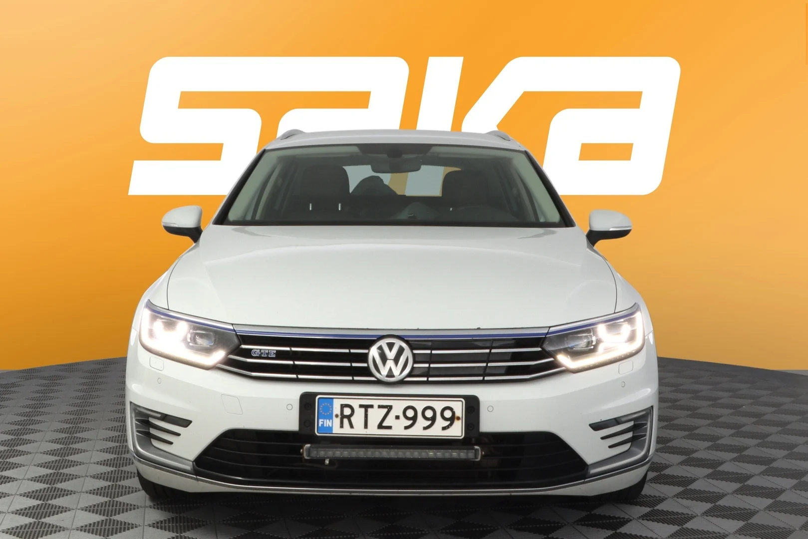 Car Image - 4Fv84qiy65aHX3OS2mg0K3