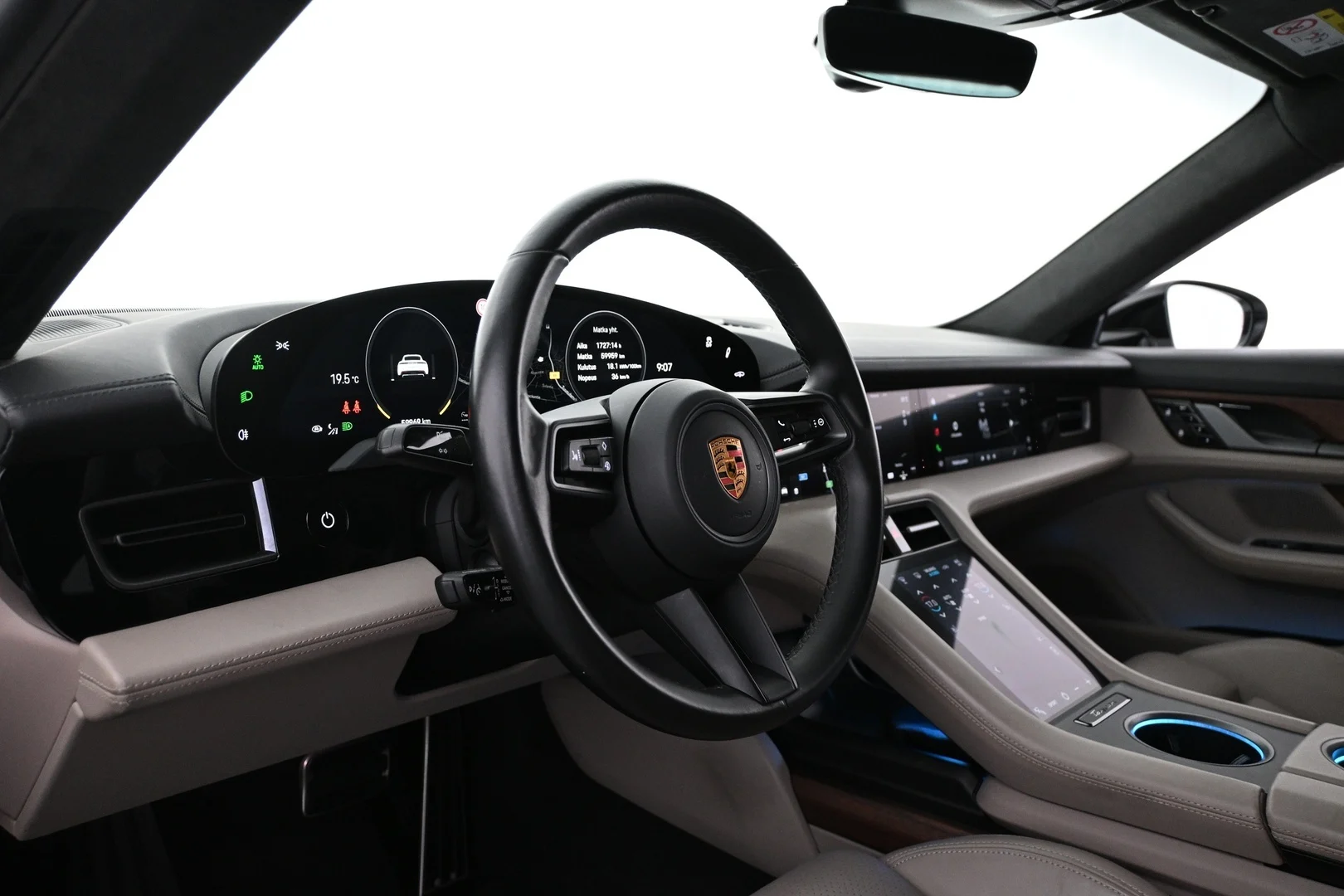Car Image - 6KqlL8gfHCh9YibXSw3ILQ