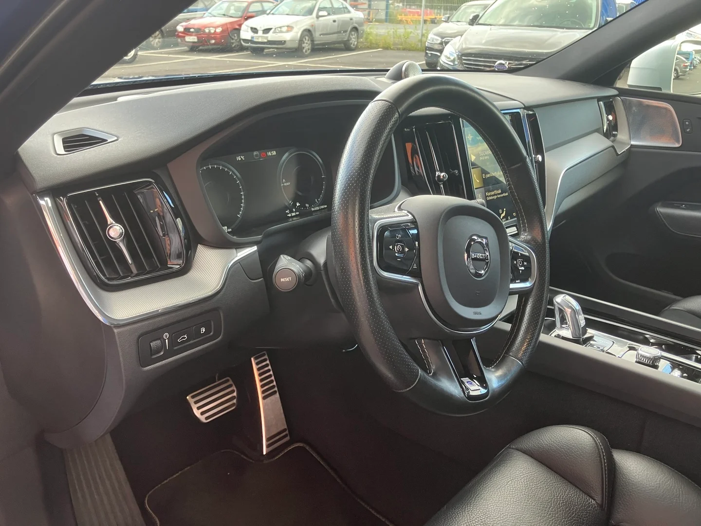 Car Image - 62QbVWUW7LCVncfJFMGeGZ