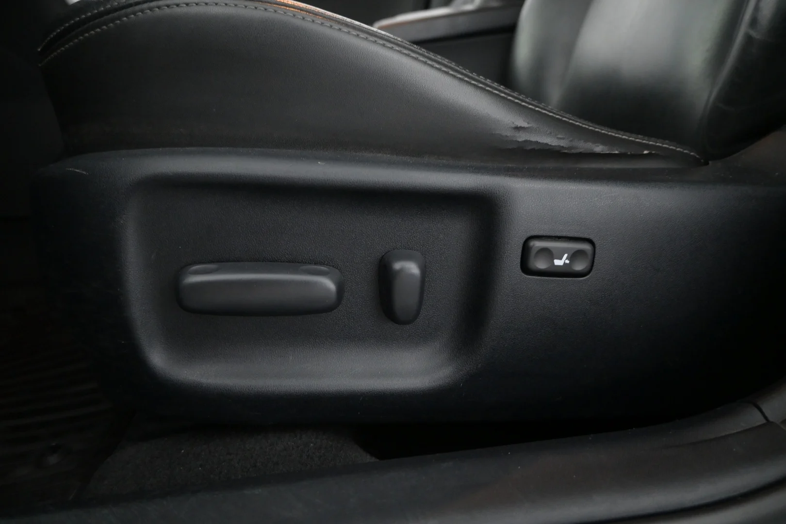 Car Image - UpGWMVqGf5gG4rkc98Ly8
