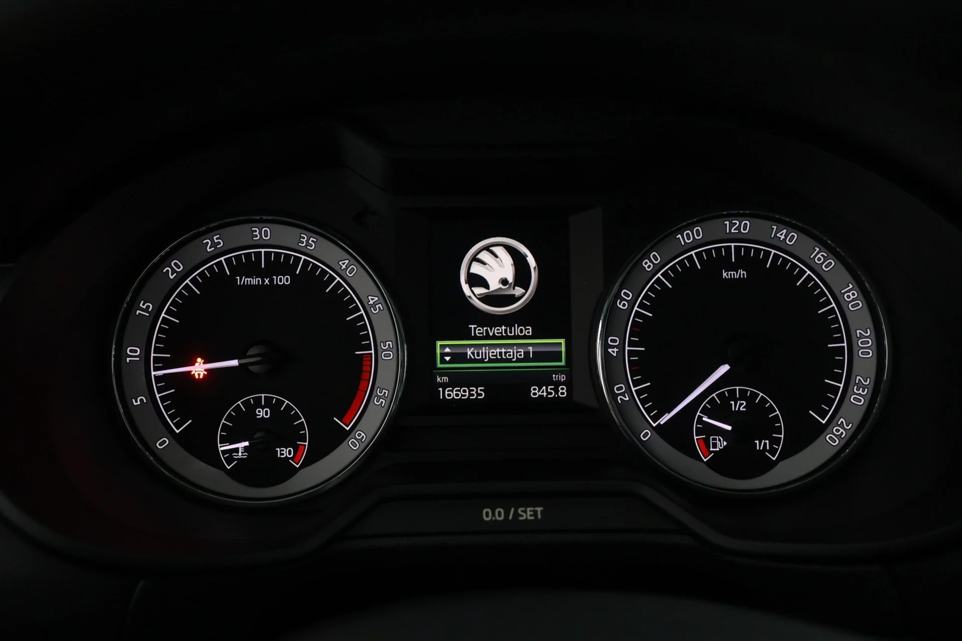 Car Image - 7CGKYQNBXws772w2aOPKKd