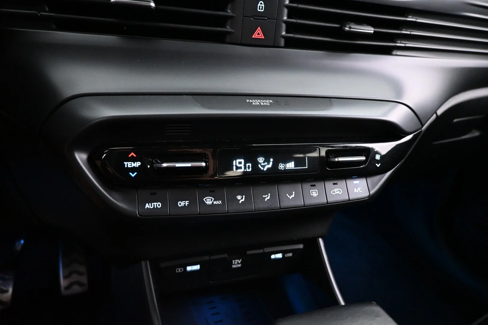 Car Image - 4FPxZ0NFoY9AsAmbqPuxpC