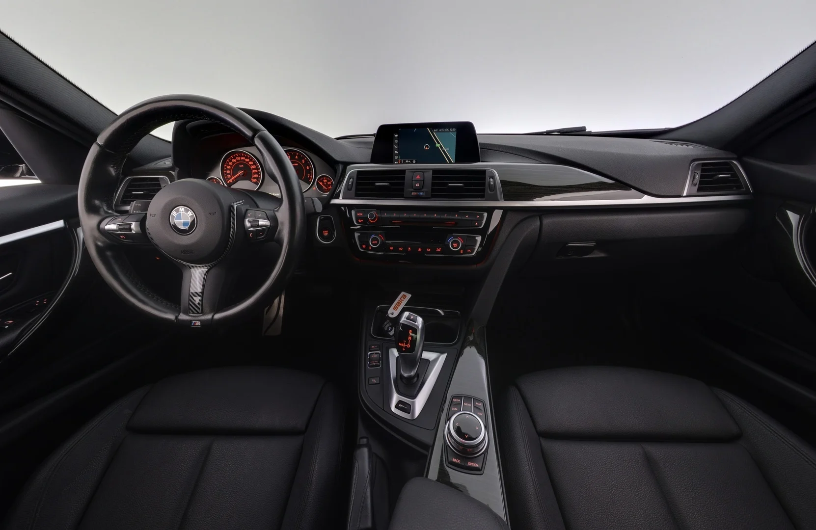 Car Image - 1Hh4QJrGmNWHUKO8SHXXWT