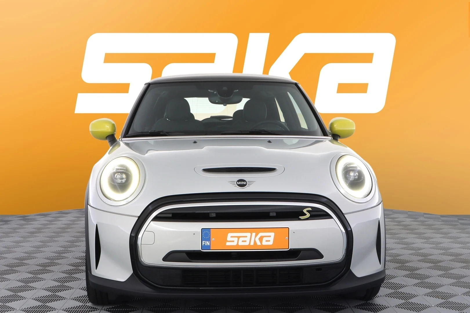 Car Image - 2rLjjwjb0wrKYouZLb45Fa