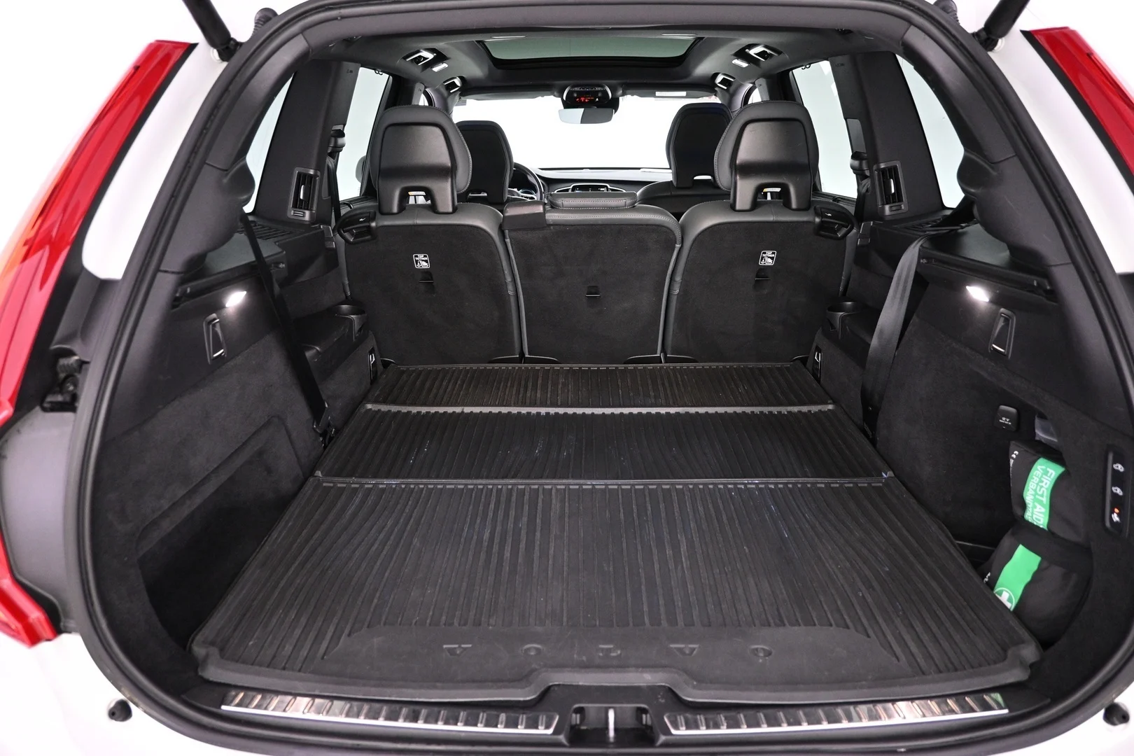 Car Image - 2hYwwMjc6DaR07J3MLcSbY