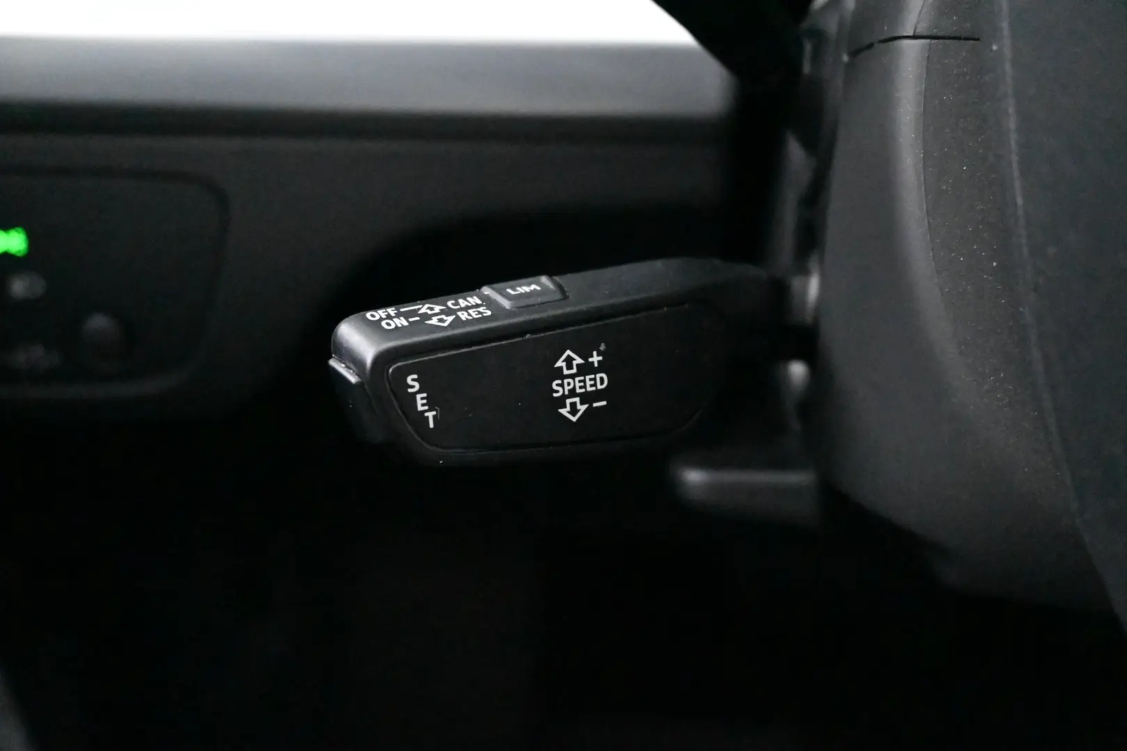 Car Image - 1nhCL3iWTeRETnCsgUteUU
