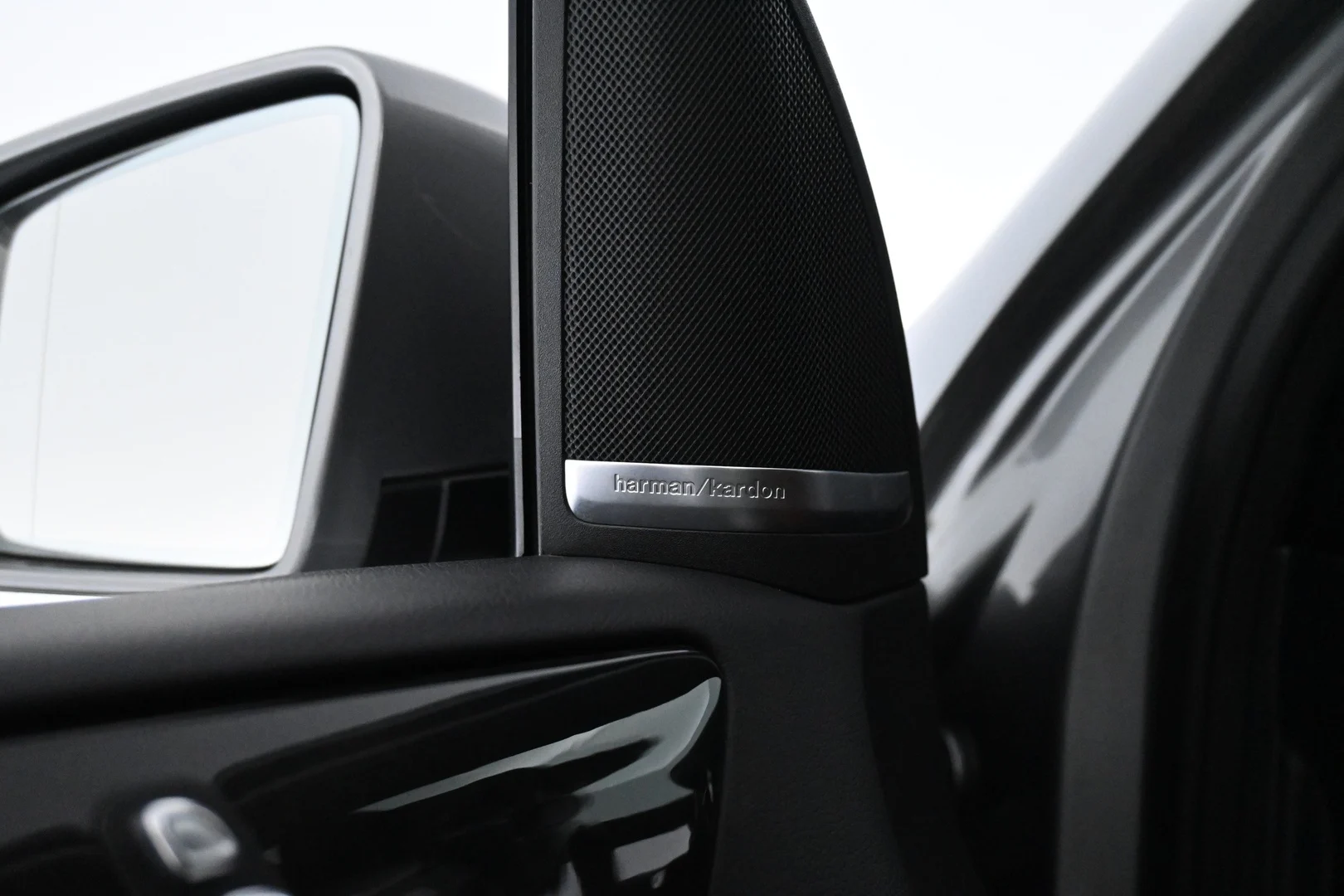 Car Image - 48q6xSqn4uulk5SGxpsdjL