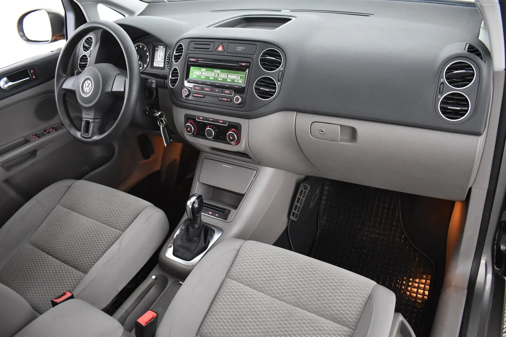 Car Image - 1lLICZA9rEl0kvtzTZv1hy