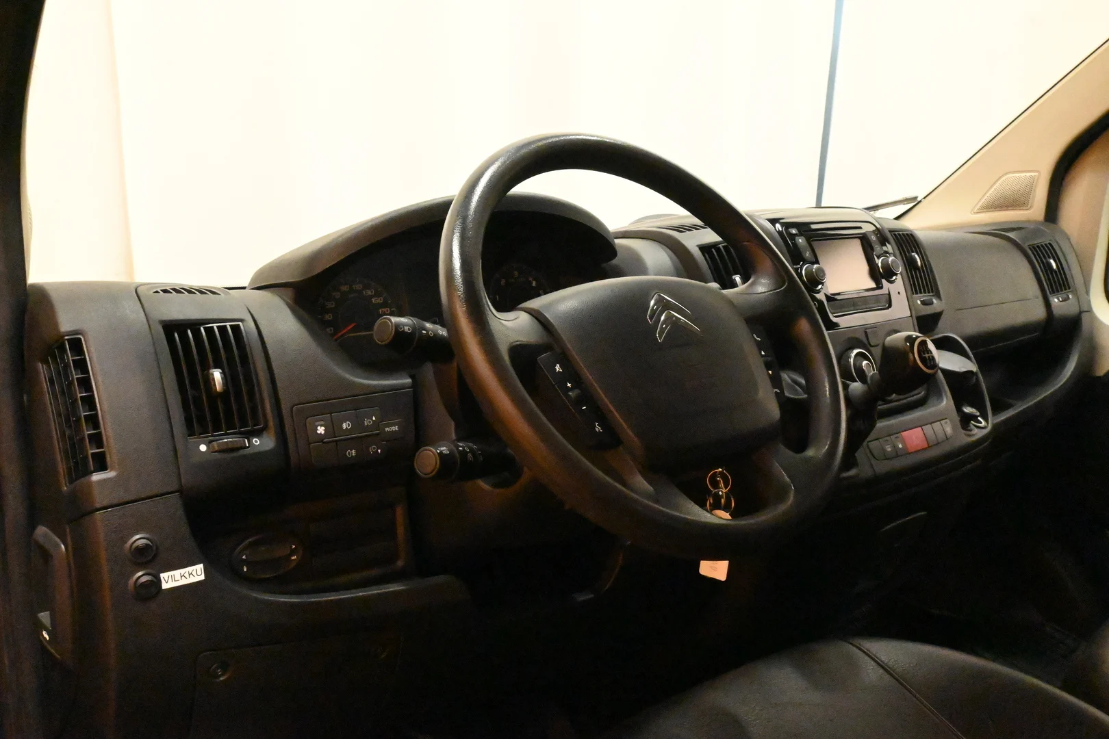 Car Image - 4qFLwf3bsklwaA92afzzvj